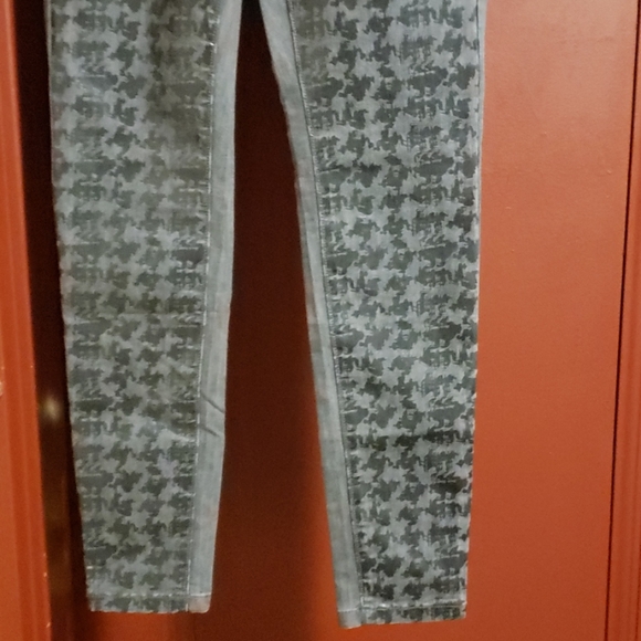 JEANS Born to Rule Women's  Jeans Size 7 - Picture 5 of 8